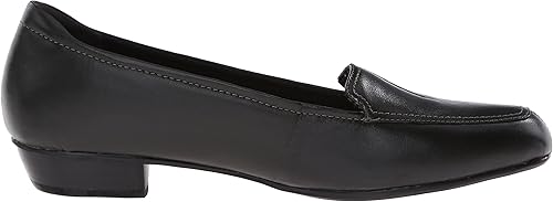 clarks timeless shoes