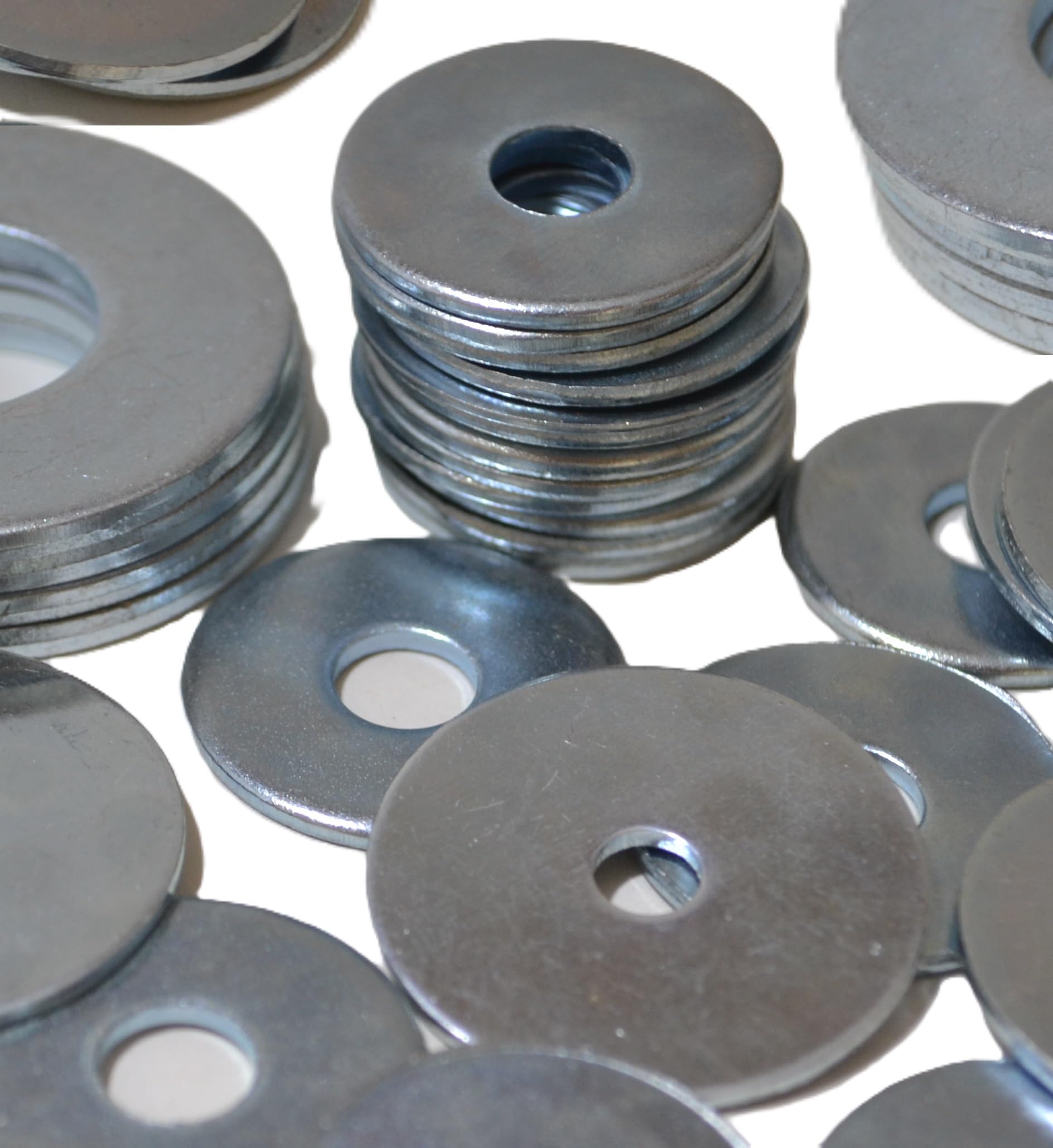 RADSO M10 (10mm x 38mm) Flat Penny Washers - Mudguard Fender Repair Washers - Premium Mild Steel, Zinc Plated DIN 9021 - Inside Hole 10mm, Outside Diameter 38mm - Pack of 20