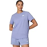 Nike Women's Sportswear Club Essentials T-Shirt
