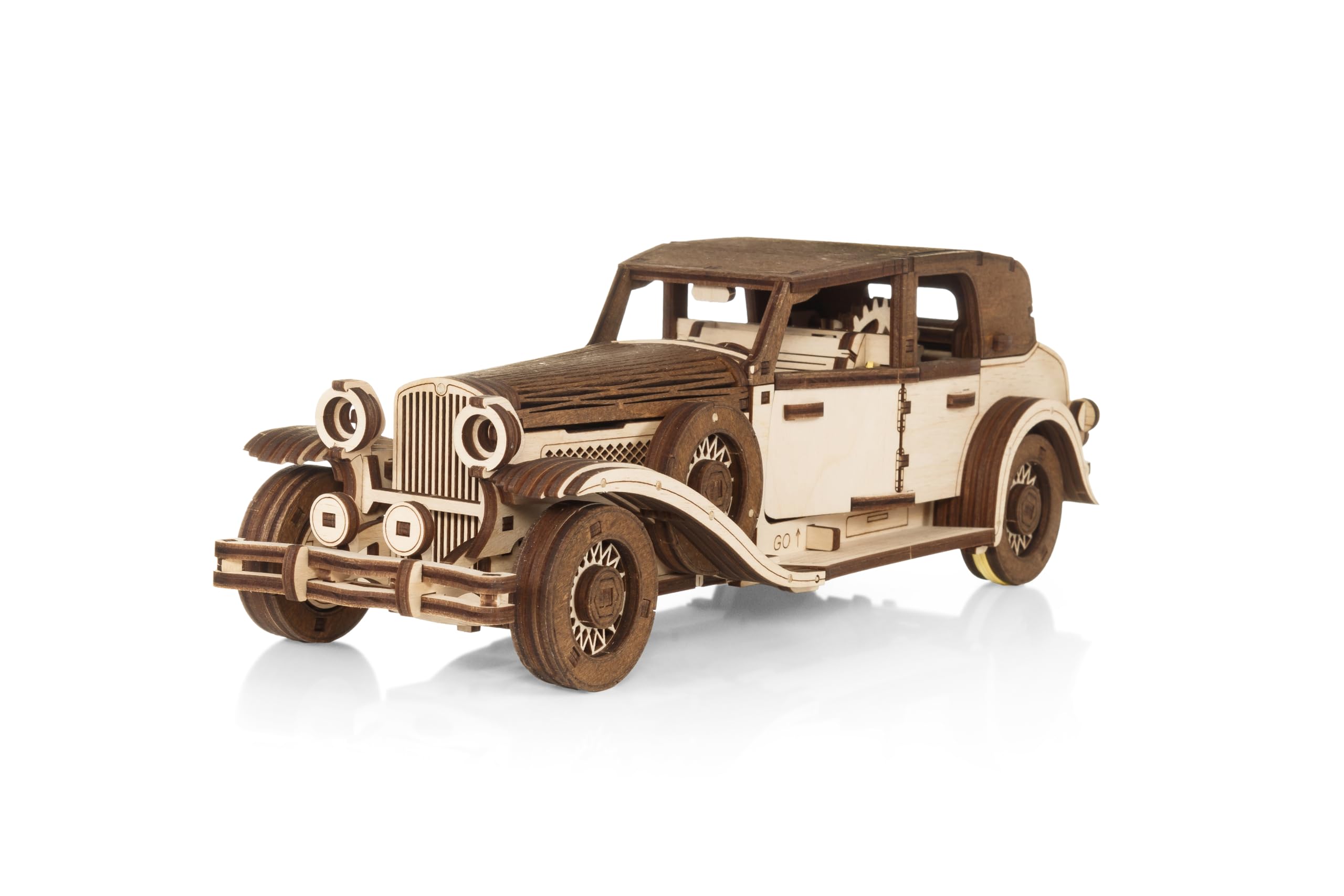 EWA Eco-Wood-Art Ferdinand A mechanical 3D model of a car in the style of the 1920s-1940s of the 20th century with a lift mechanism on a metal spring, Natuurlijk, medium