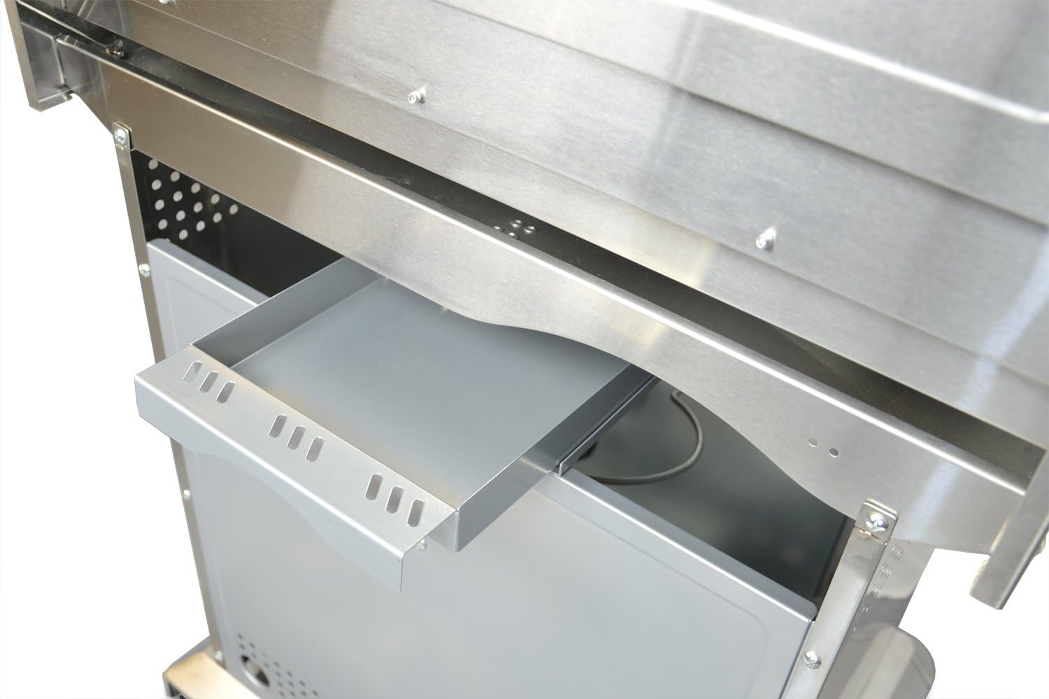 review Chef's Grill RT2417S-1 3-Burner 36000-BTU Liquid-Propane Gas Grill, Stainless Steel, 552 sq. in.