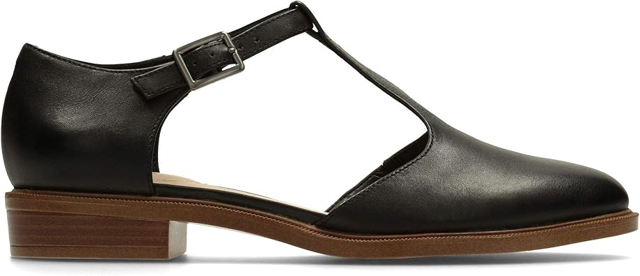 clarks womens sandals amazon