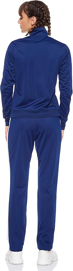 nike woman track suit