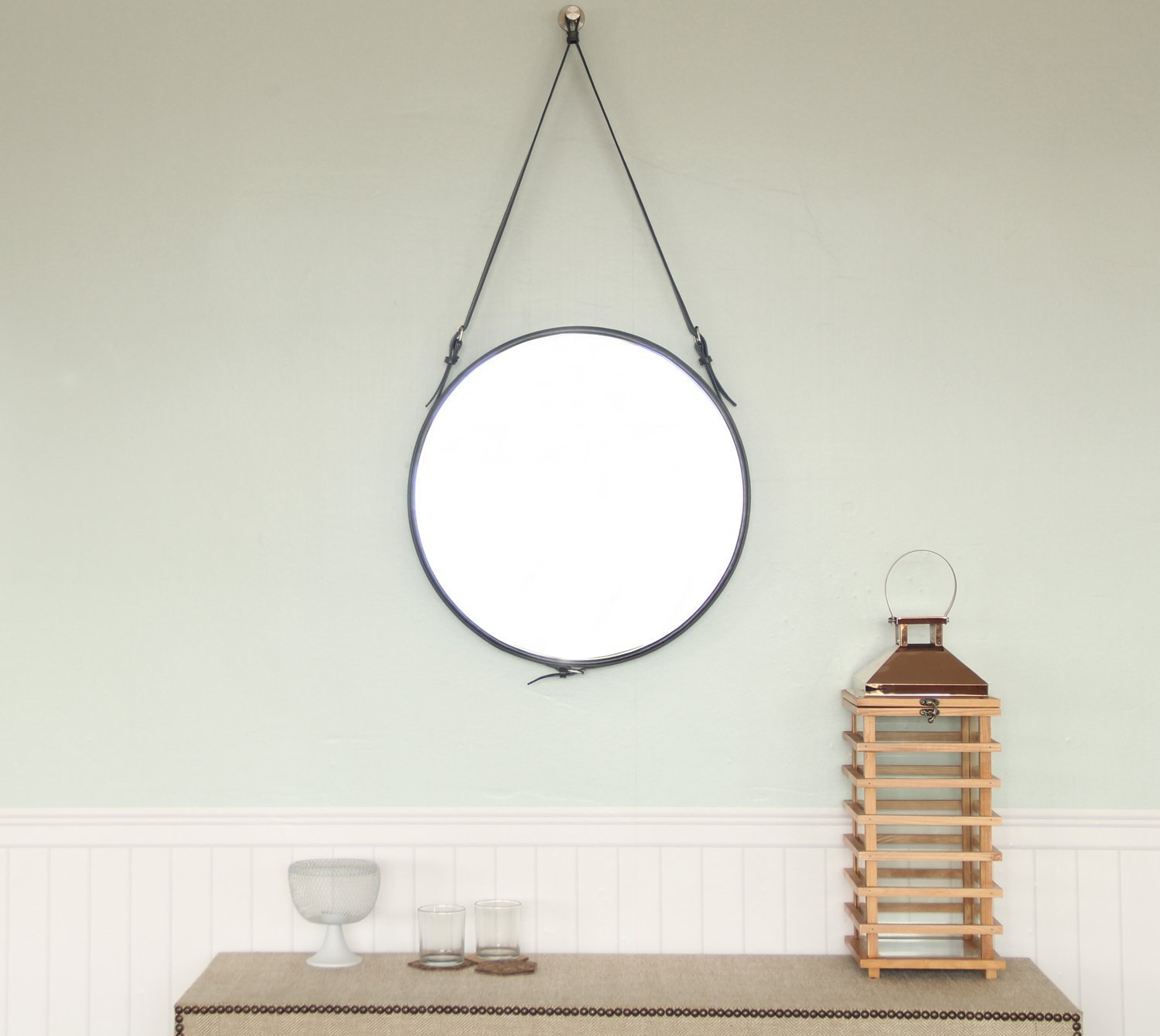 The 5 Best Wall Mirrors In All Shapes And Sizes: 2021 Buying Guide 1
