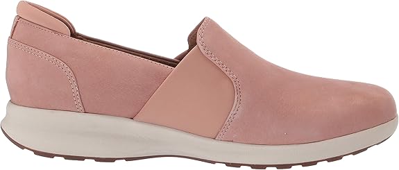 un adorn step clarks