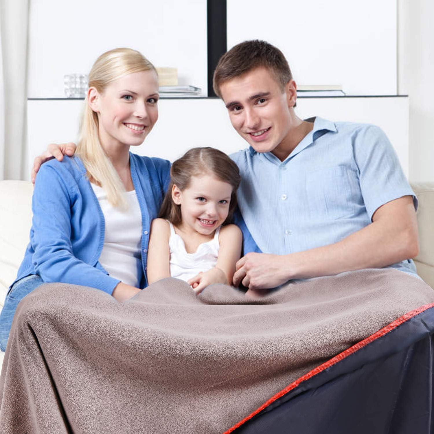 REDCAMP Large Waterproof Stadium Blanket for Cold Weather, Soft Warm Fleece Camping Blanket Windproof for Outdoor Sports, Blue: Kitchen & Dining