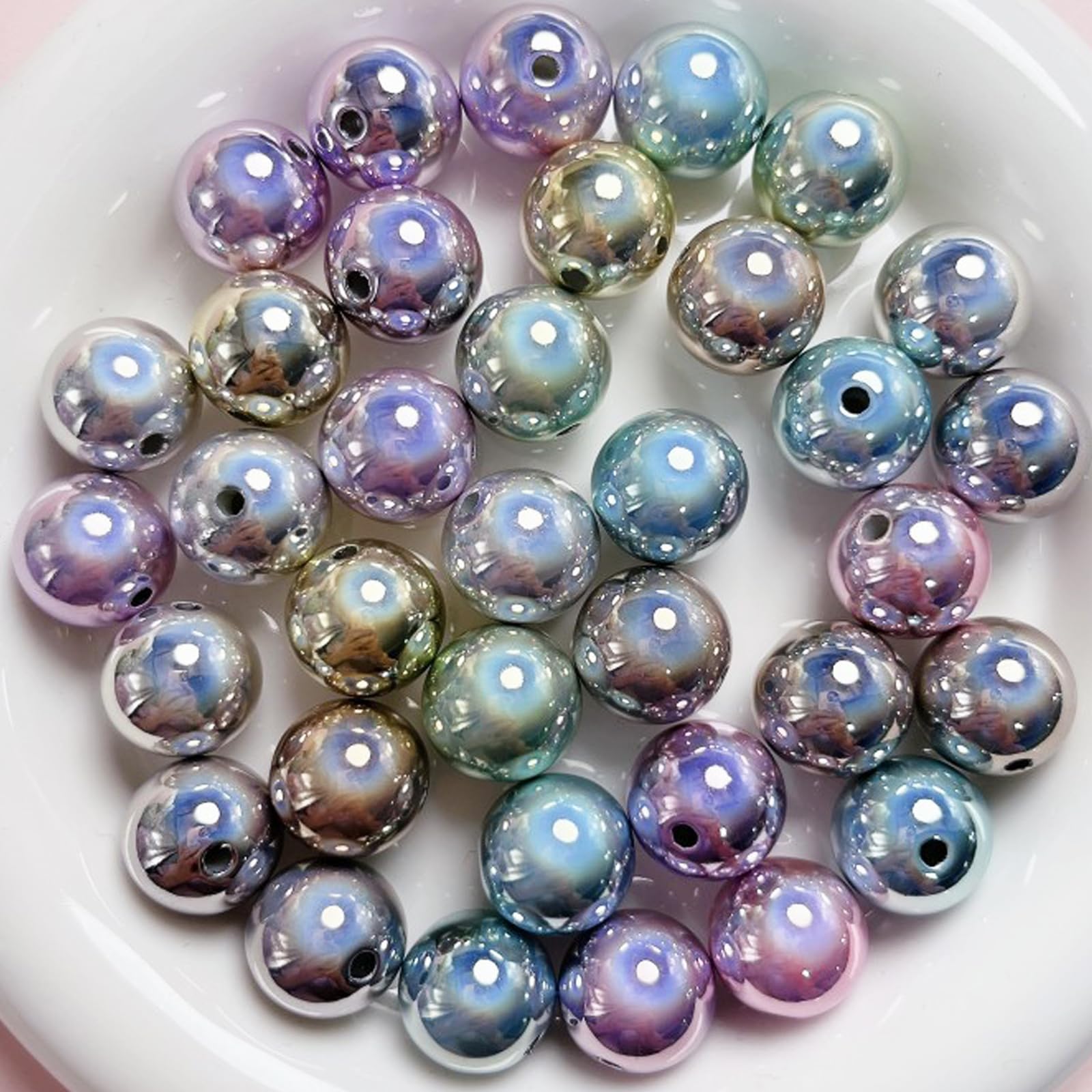 Photo 1 of 20PCS Round Beads for Crafts, 16MM Laser Cool Reflective Sparkling Round Focal Beads for Pens Large Acrylic Loose Beads for Keychain Making, Colorful Beads for Jewelry Bracelet Making DIY Projects
