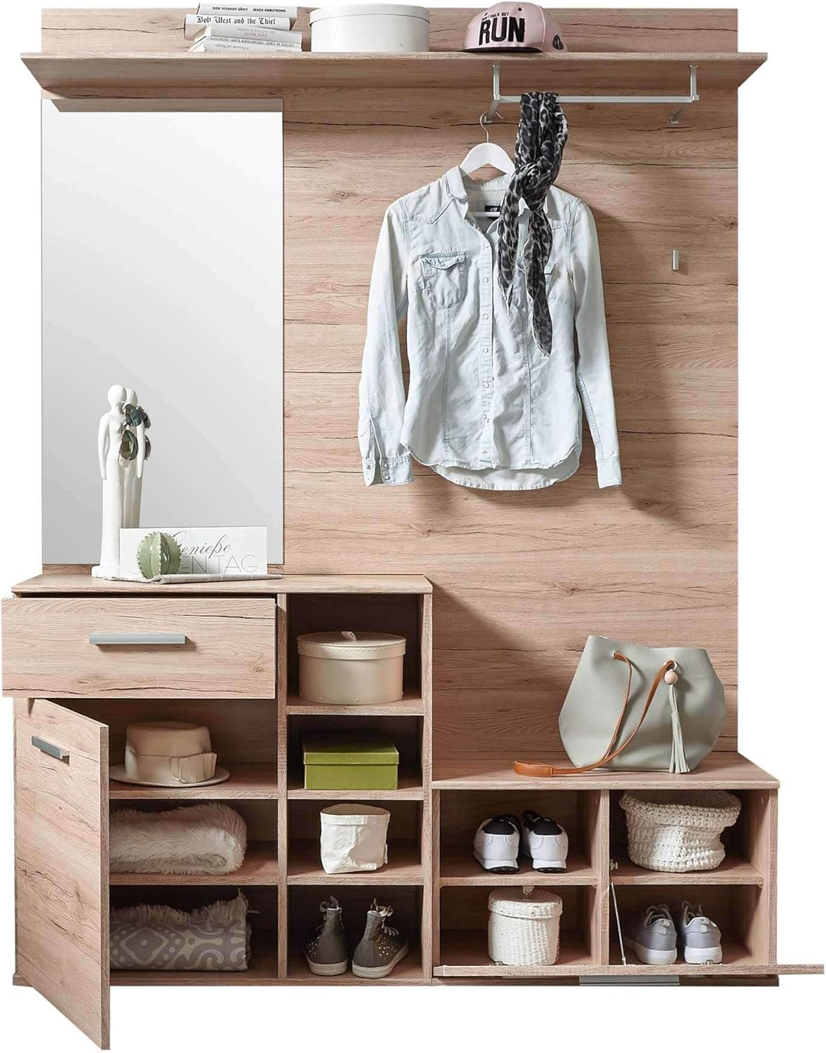 appendiabiti per l'ingresso