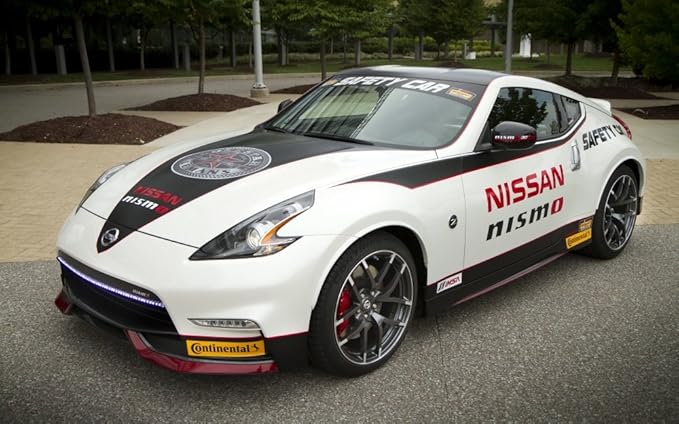 Amazon Co Jp 絵画風 壁紙ポスター はがせるシール式 日産 フェアレディz Nismo 370z セーフティーカー Z34型 ニスモ ニッサン キャラクロ Z34n 006w1 ワイド版 921mm 576mm 建築用壁紙 耐候性塗料 ホーム キッチン