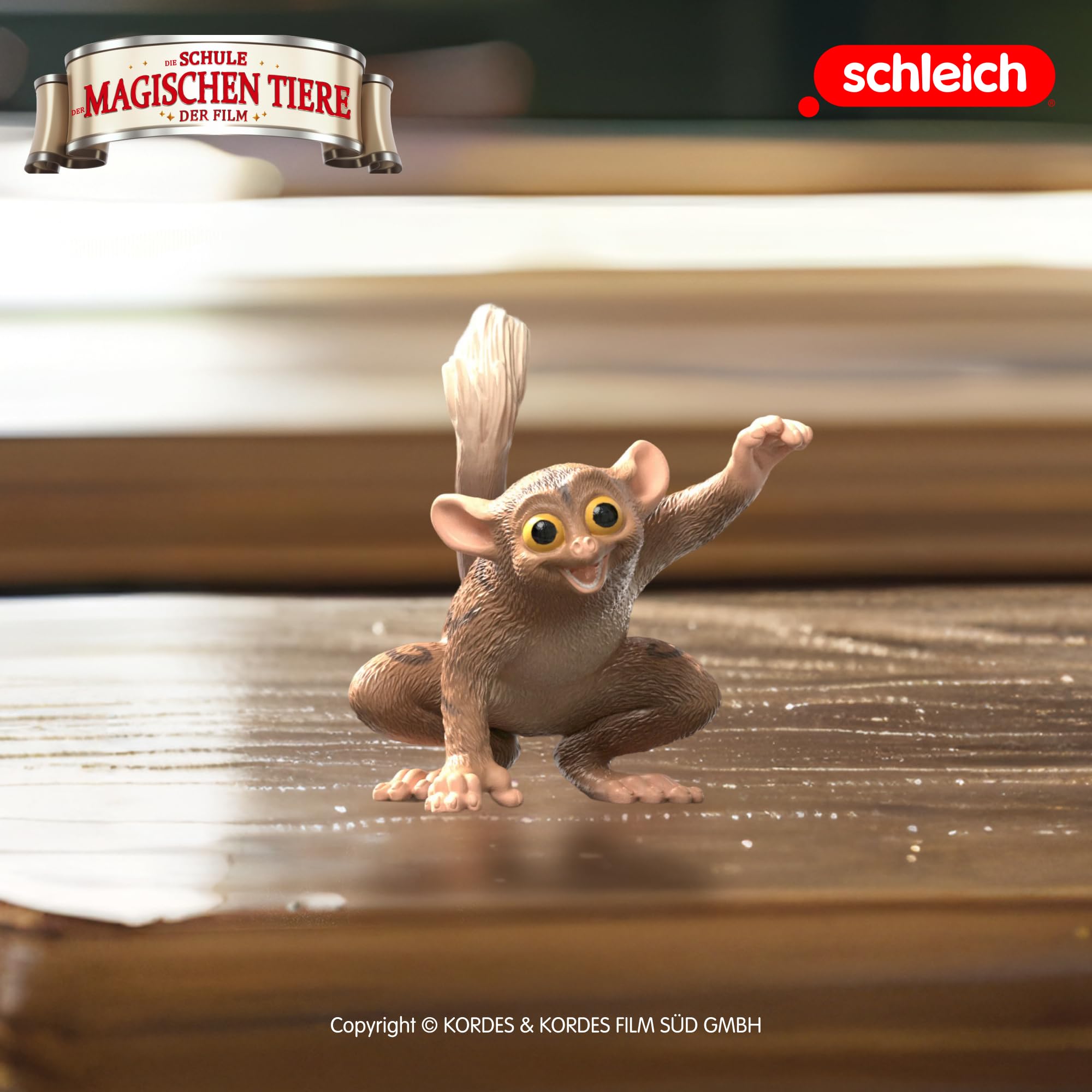 schleich DIE Schule DER MAGISCHEN Tiere | Fitzgeraldo 14952 | Tierfigur Koboldmaki | detailgetreue Sammelfiguren | tolles Geschenk für Kinder & Sammler | Spielfigur ab 3 Jahren | 7 x 5 x 6 cm 5