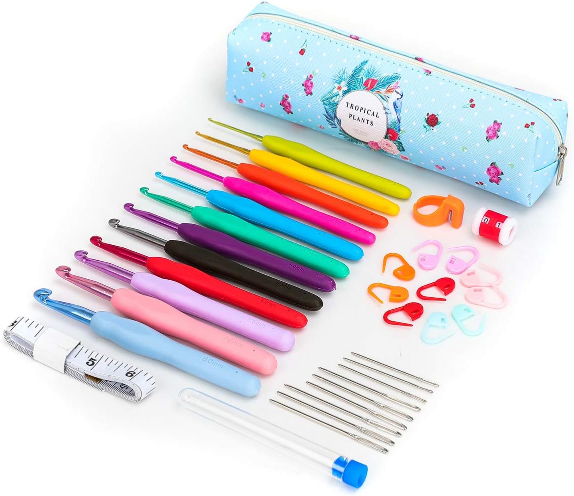 VETUZA 12 Sizes Crochet Hooks Set, Ergonomic Crochet Hooks with Case for Arthritic Hands, Extra Long Crochet Needles, 2mm(B)-8mm(L)