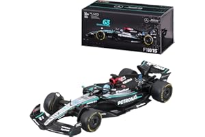Bburago 1:43 2024 Race Mercedes W15 with Helmet, Russell #63