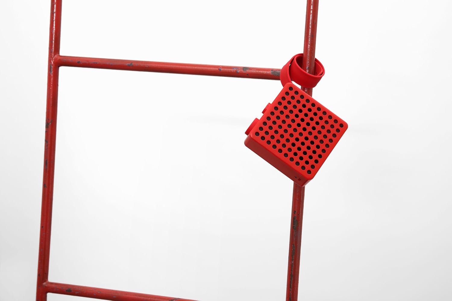 The Monkey Radio/Bluetooth Speaker (Red) - Palomar - Image 5