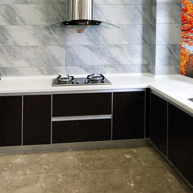 KINLO Folie Küche Schwarz 61x500cm aus hochwertigem PVC Aufkleber für Schrank Tapeten Küche Klebefolie Möbel wasserfest selbs