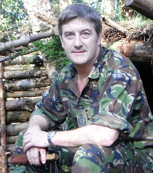 Amazon Fr Guide De Survie De Randonneur Tout Terrain Towell Colin Couet Sylvaine Livres