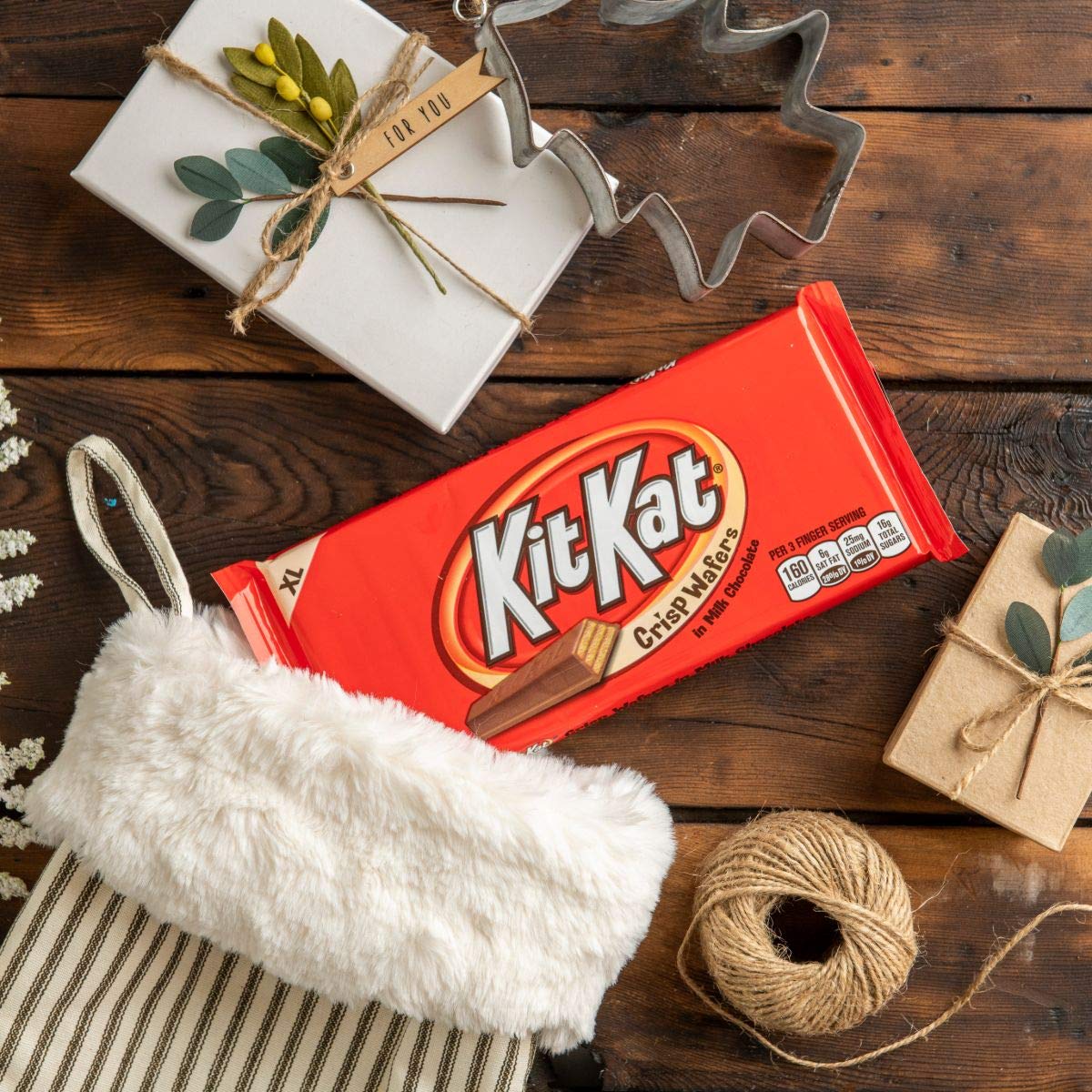 KIT KAT Chocolate Candy Bar, Extra Large for Gifts and Gift Bags (Pack
