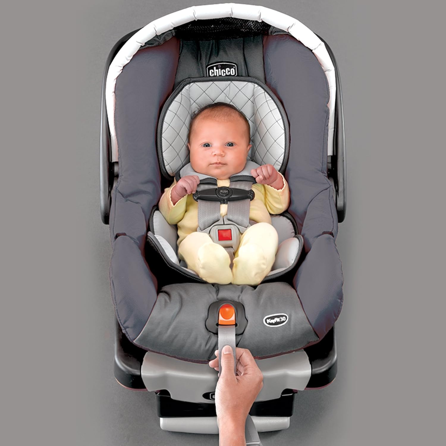 chicco cosmos baby car seat