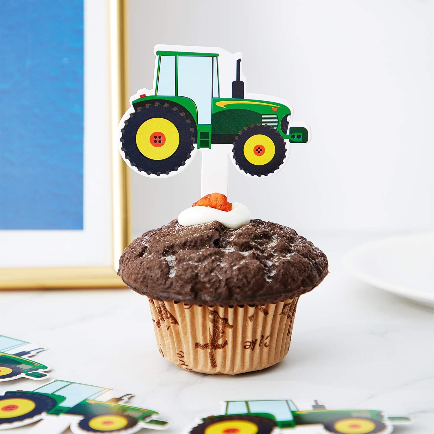 Kitchen Dining Bar Kids Tractor Farm Themed Precut Edible Cupcake Toppers Cake Decorations 12 Pack Baking Accs Cake Decorating