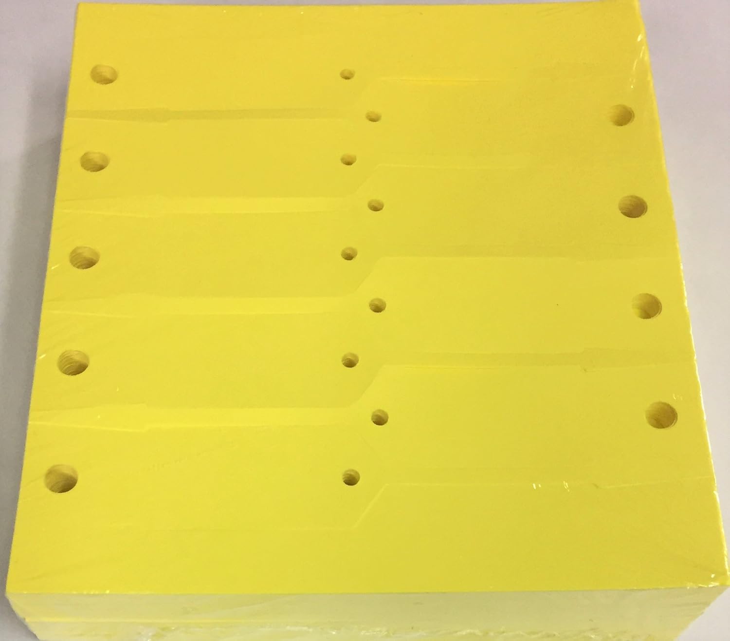 Key Tag Vinyl Arrow Self Locking Yellow Blank (5000 Qty) (A41) Office Products