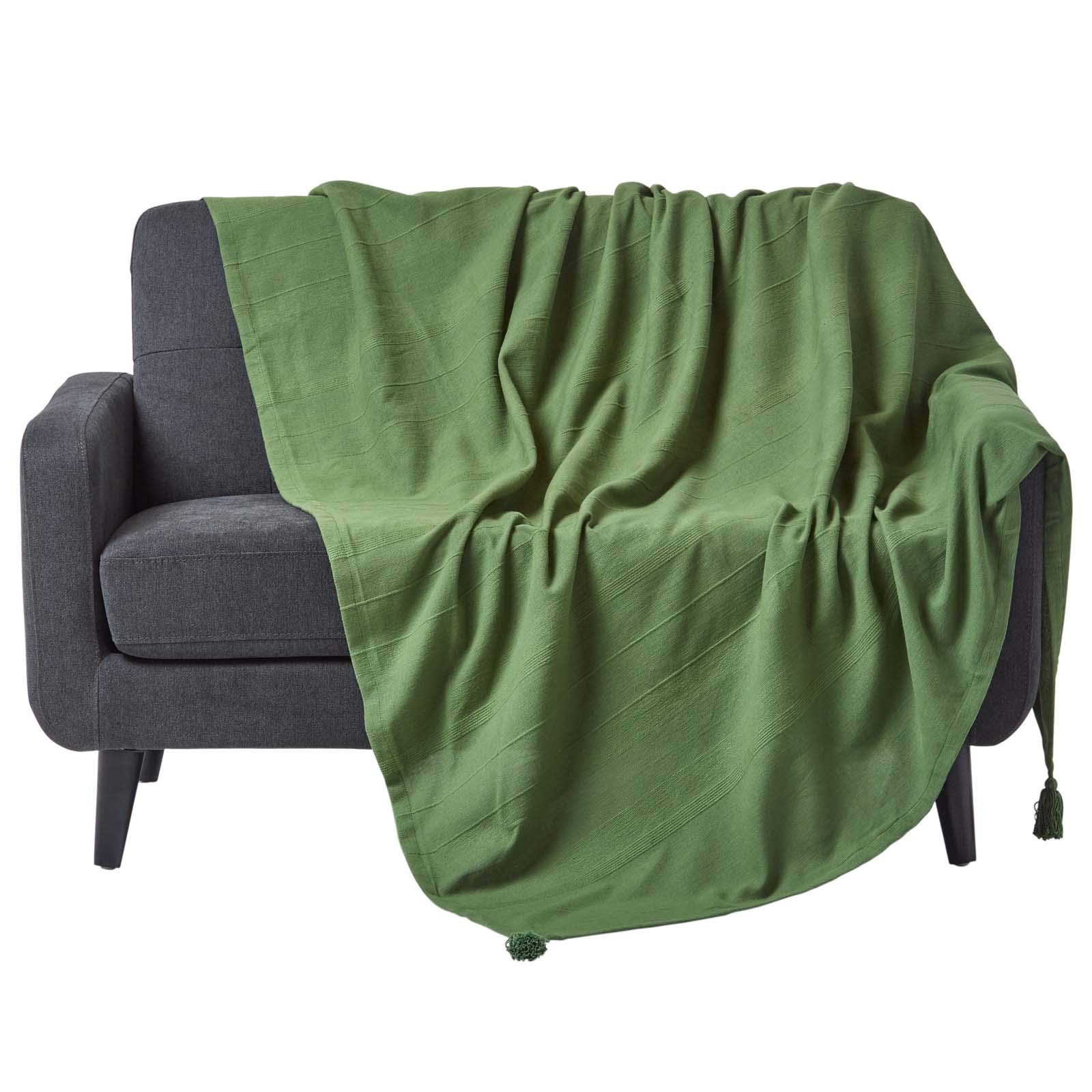 HOMESCAPES - Rajput Ribbed Throw - 90 x 100 Inches - Dark Olive Green - Handmade 100% Cotton - Suitable for most 3 Seater Sofas - Double King bedspreads - Easy care washable at home