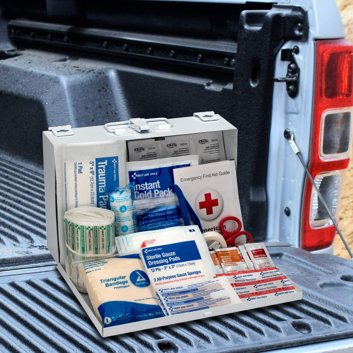 First Aid Only 178 Piece Contractor's First Aid Kit, OSHA Compliant (9302-25M): Industrial & Scientific