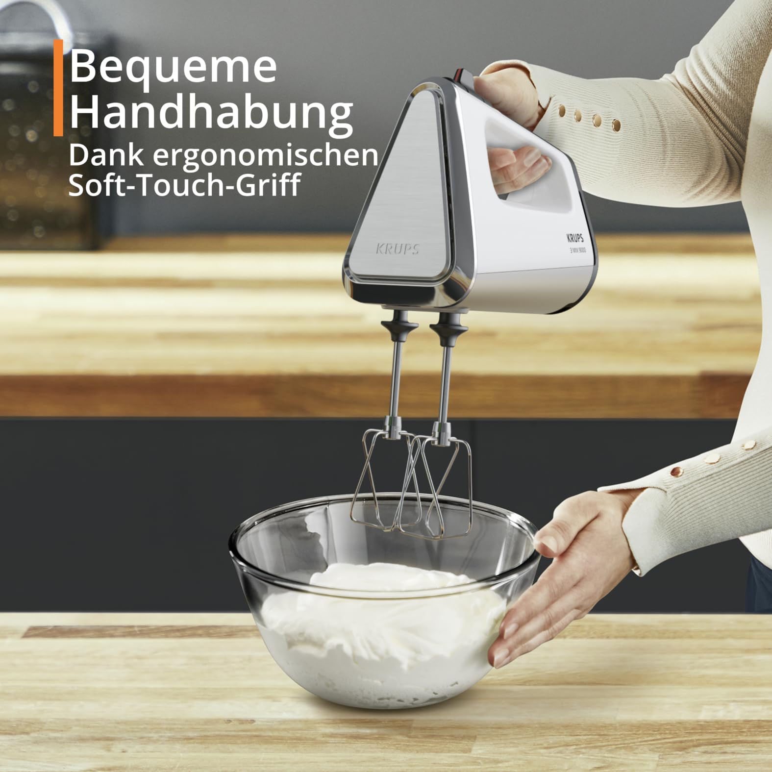 Krups 3 Mix 9000 Handmixer, 750 Watt, Geschwindigkeitsregler, Turbomodus, ergonomischer Griff, Handrührgerät inkl. Schneebesen, Knethaken, Pürierstab-Aufsatz, Messbecher, weiß/silber, GN9121 4
