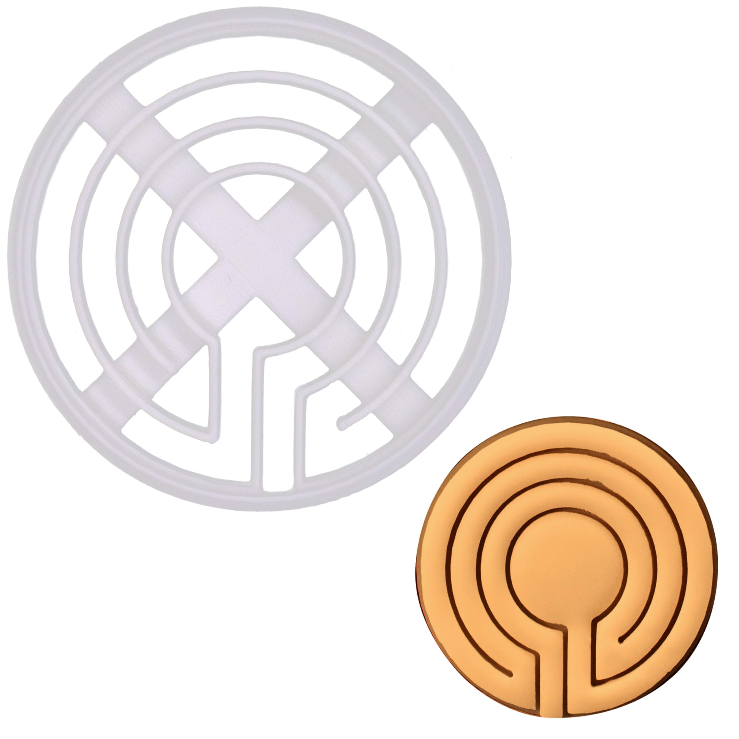 BAKERLOGY Round Labyrinth Cookie Cutter - Detailed Biscuit Cutter Design for Baking and Crafts, Ideal on Fondant, Dough, Clay