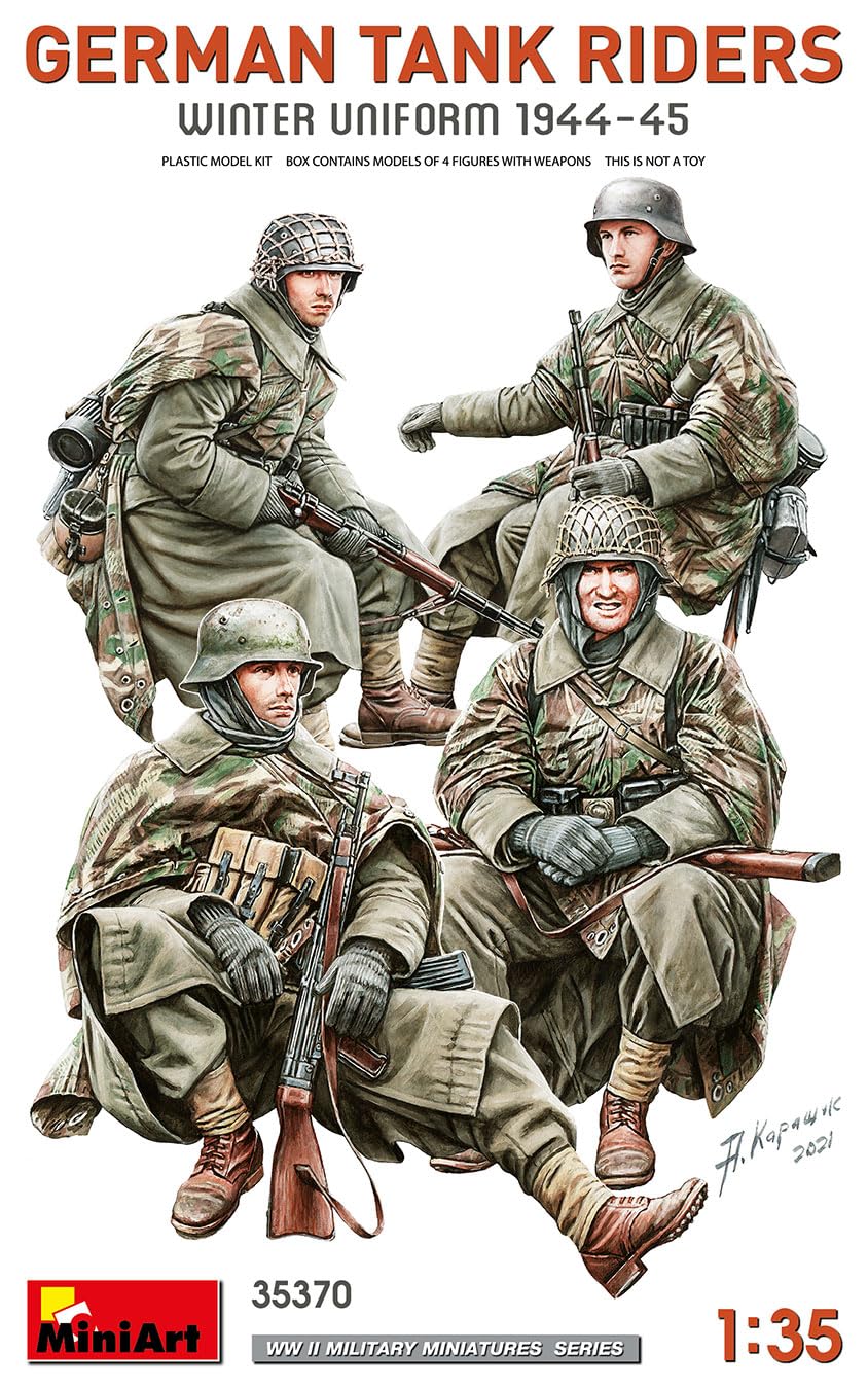 Miniart 1:35 - German Tank Riders Winter Uniform 1944-45, Moulded Colour