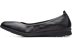 Clarks Women's Jenette Ease Flat
