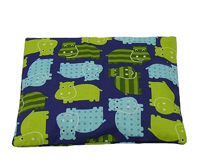 Fitzibiz Körnerkissen Henning aus 100% Baumwolle und Kirschkernfüllung, Nilpferdchendruck 19x19cm (Raps-, Weizen- oder Kirsch