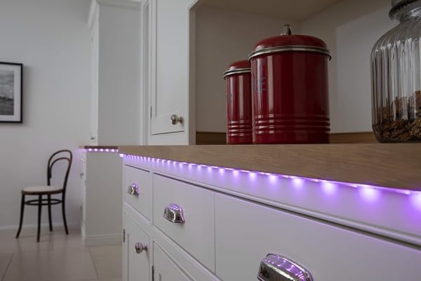 LEDVANCE SMART Tira de Smart LED Bluetooth 3x60cm color de luz cambiante 2000K 6500K colores RGB cambiables longitud 180cm controlable con Google Alexa y Apple HomeKit SMART BT FLEX 3P