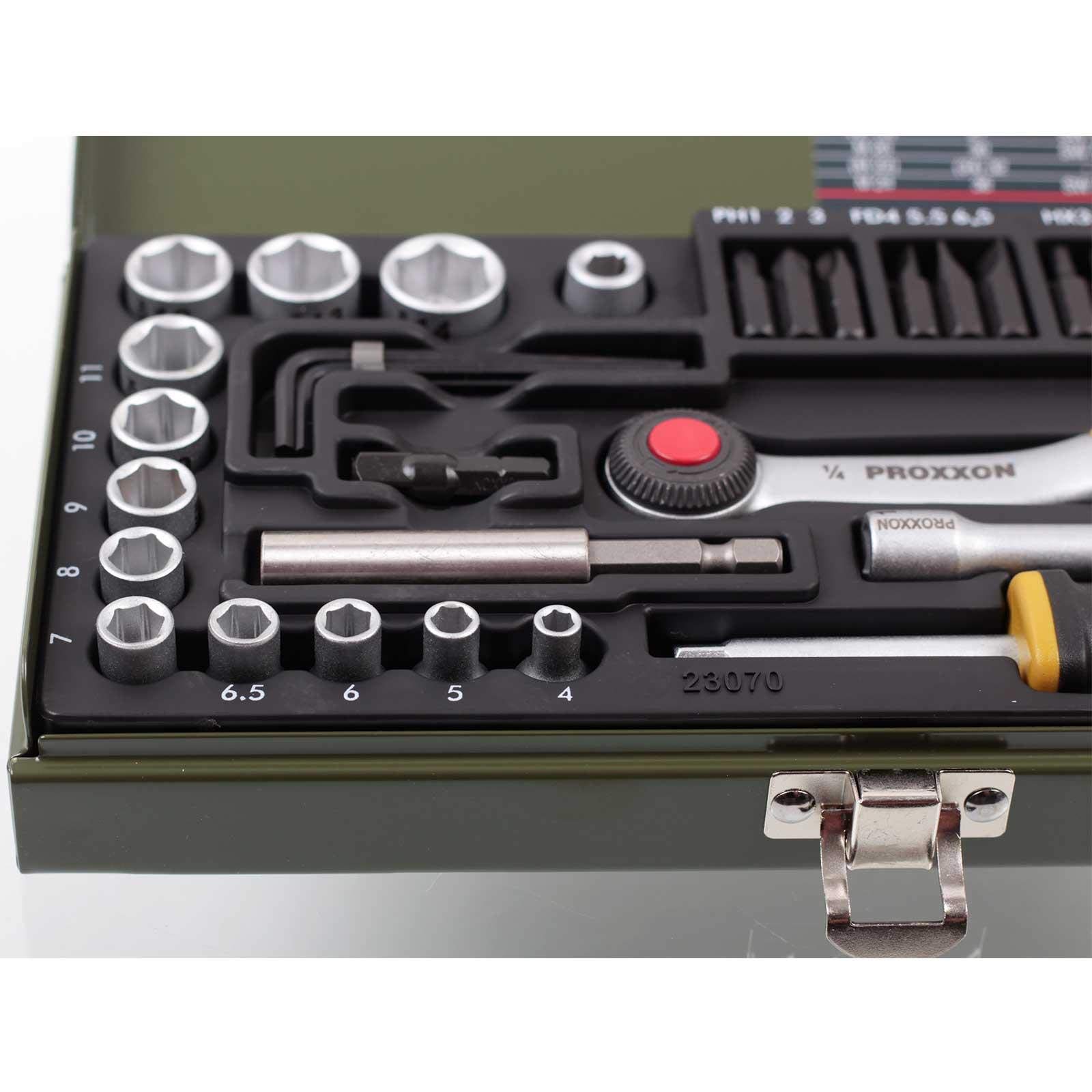 Proxxon Steckschlüsselsatz, Schraubersatz mit 1/4"-Umschaltratsche, Schraubendrehergriff und Magnethalter, 39-teiliges Werkzeug-Set mit Stahlkasten, 23070 3