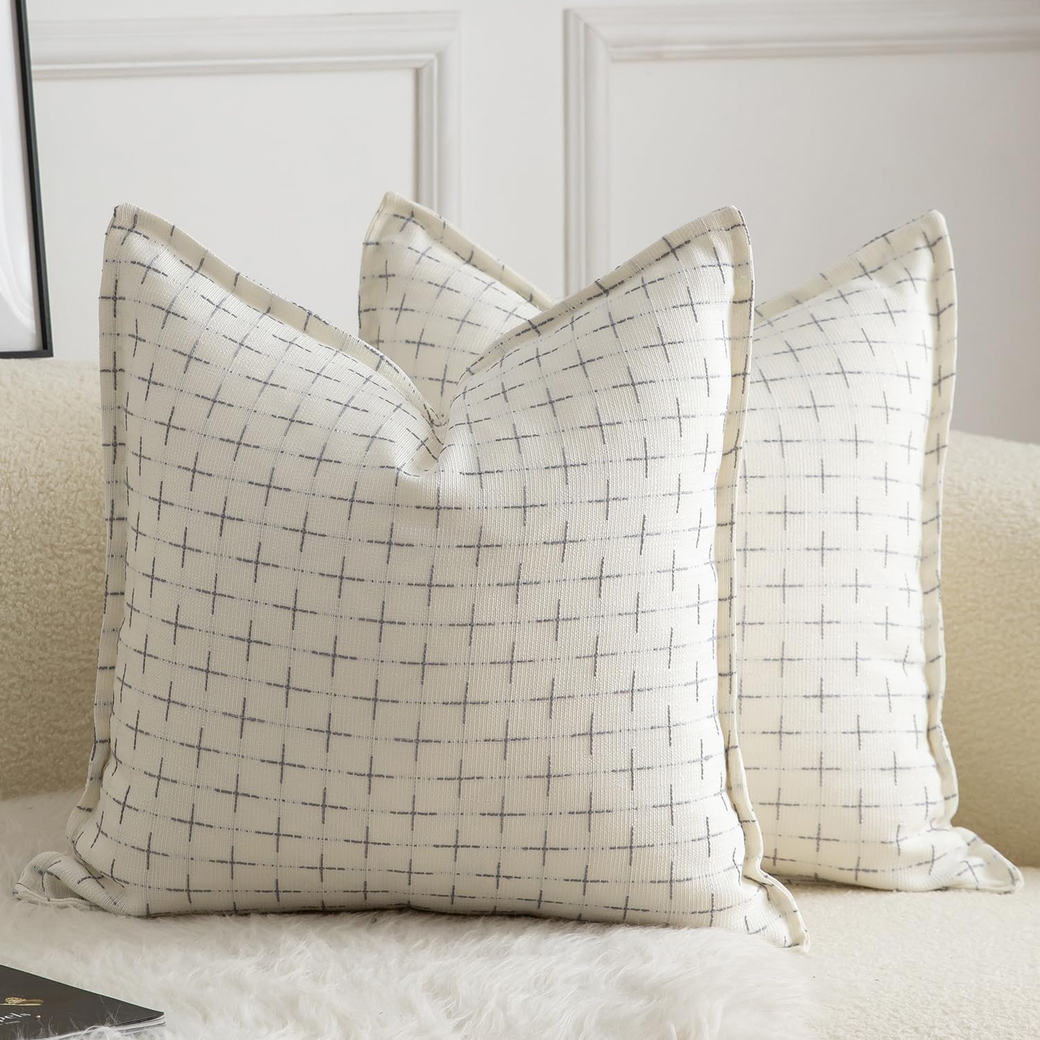 Mandioo Pack of 2 Burlap Linen Cushion Covers Woven Textured Modern Farmhouse Throw Pillow Cases Decorative Couch Sofa Bed Living Room 16 x 16 Inch 40x40 cm White