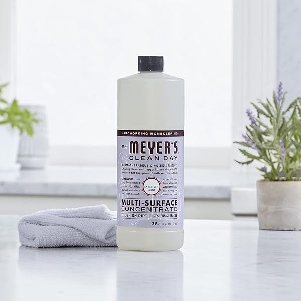MRS. MEYER’S CLEAN DAY MULTI-SURFACE CLEANER CONCENTRATE, USE TO CLEAN FLOORS, TILE, COUNTERS, LAVENDER, 32 FL. OZ