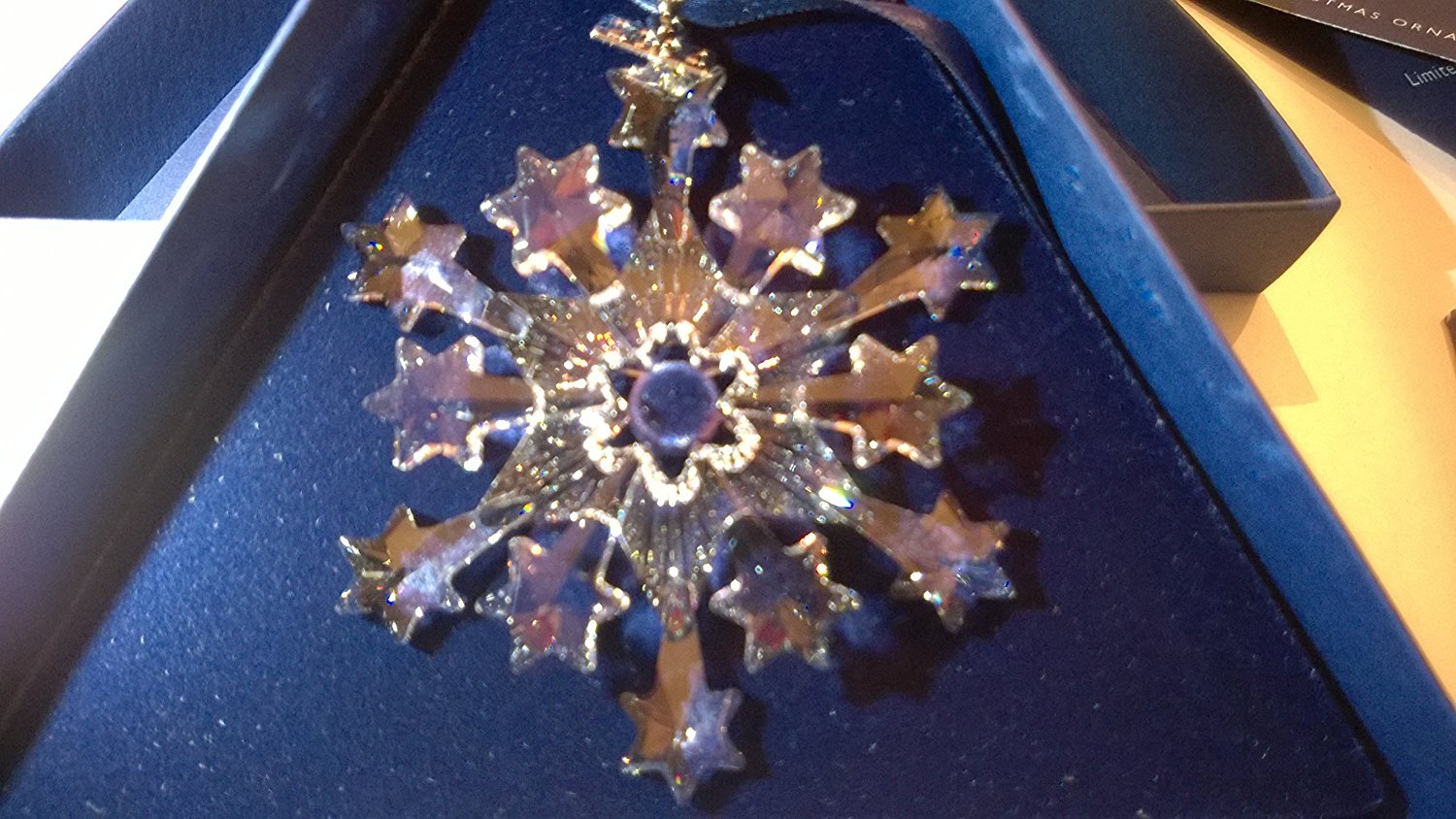 Swarovski 2004 Christmas ornament 631562 Amazon.co.uk Kitchen & Home