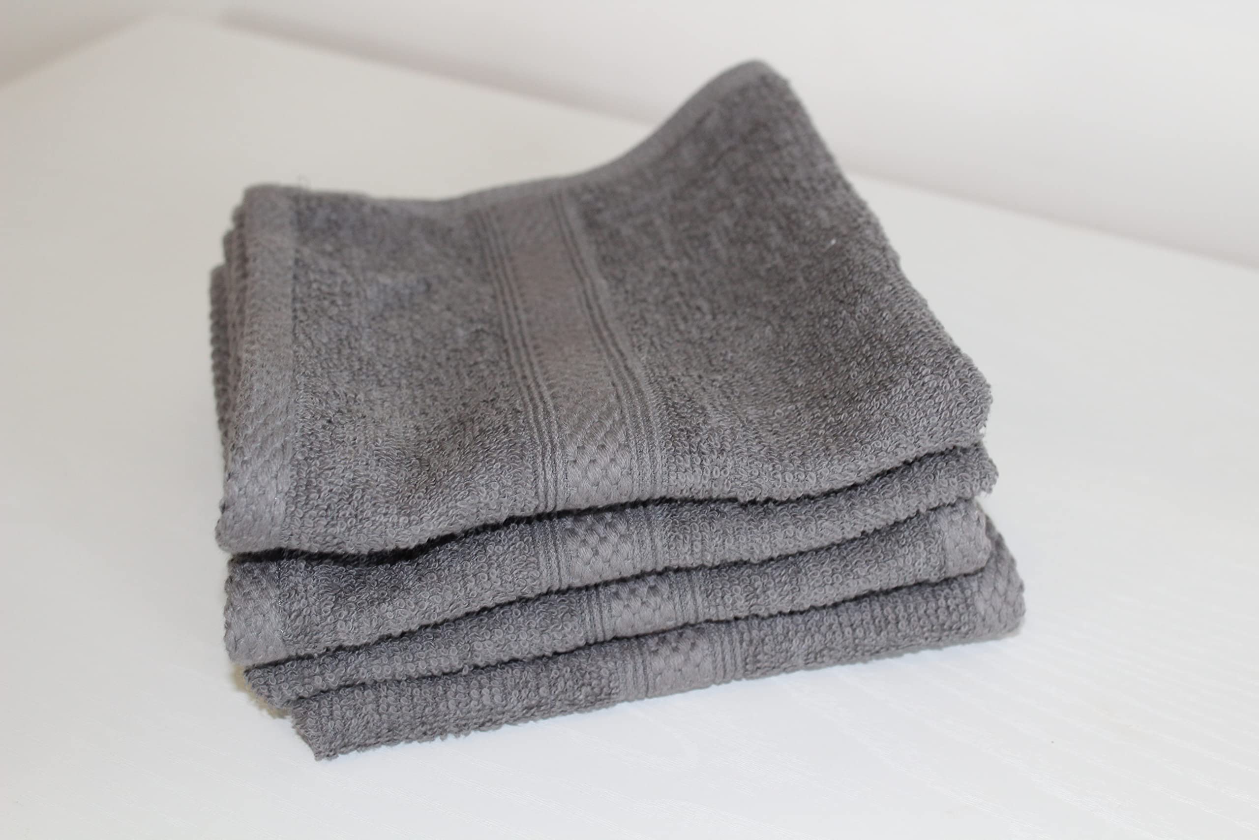 SHL Budget 100% Cotton Face Flannels 30 x 30 cm - 4 Pack (Dark Grey)