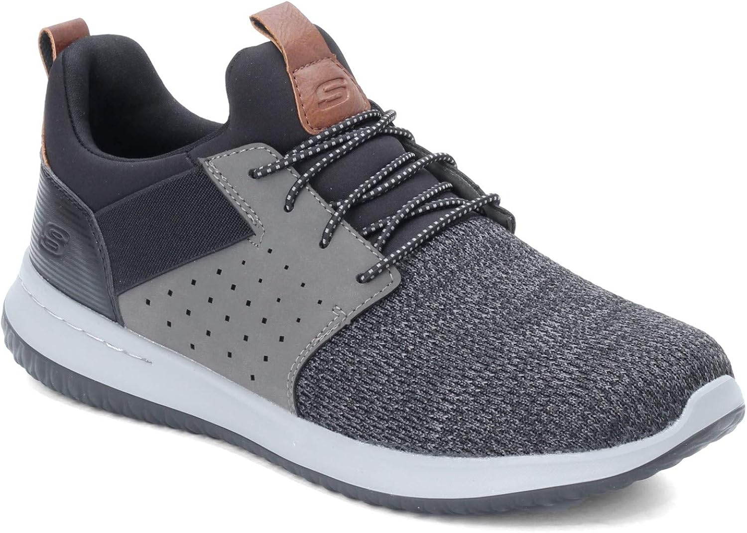 skechers classic fit delson camben