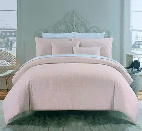 Amazon Com The Texture Collection 3pc Duvet Cover Set Solid Light Pink With A Woven Jacquard Tufted Textured Geometric Pattern Full Queen Home Kitchen