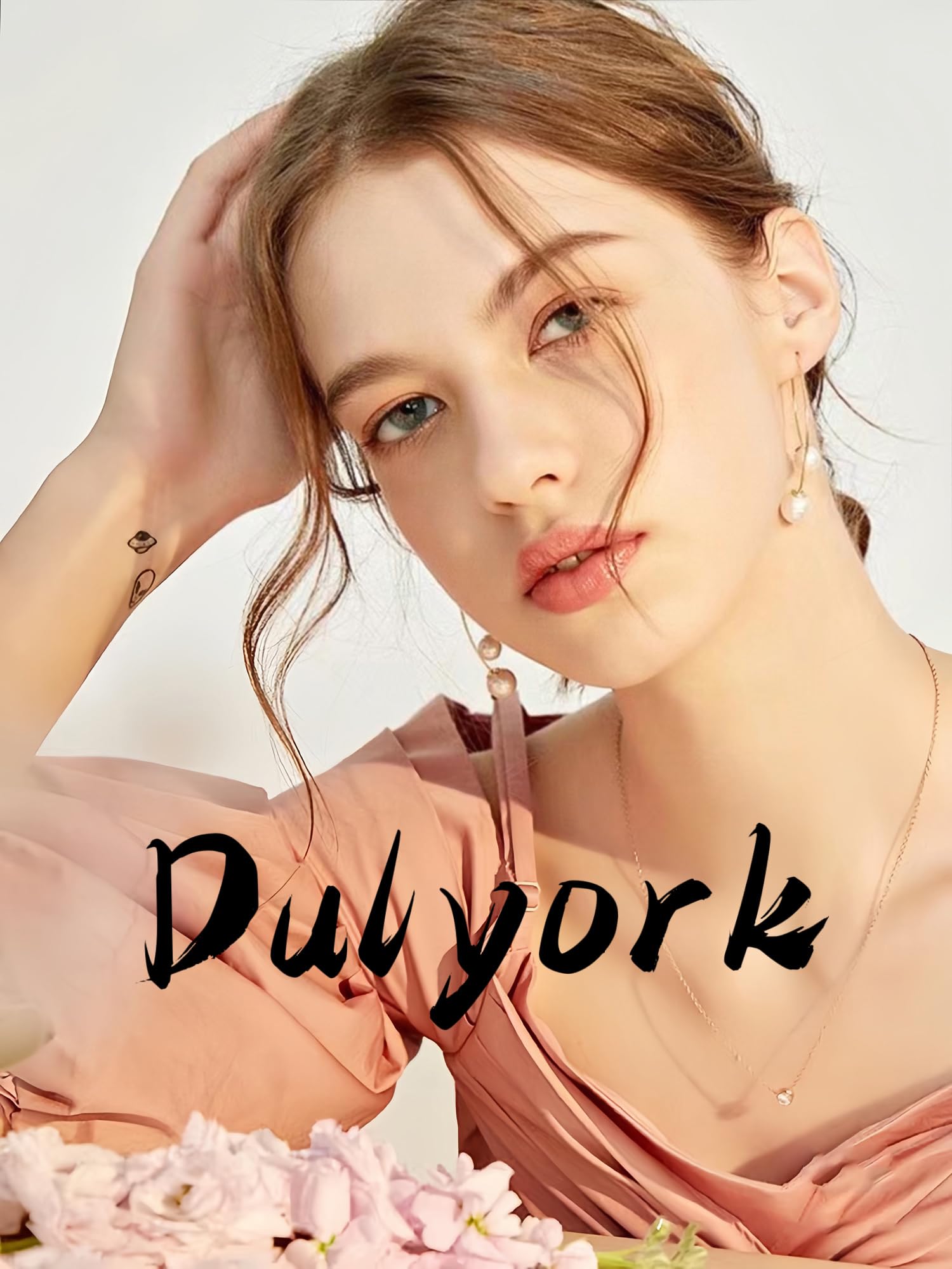 Valentines Press On Nails Short Square Fake Nails Red Heart Nails Press Ons Valentines False Nails With Heart Rhinestone Designs Full Cover Glue On Nails Glitter Stick On Nails For Women - Image 7