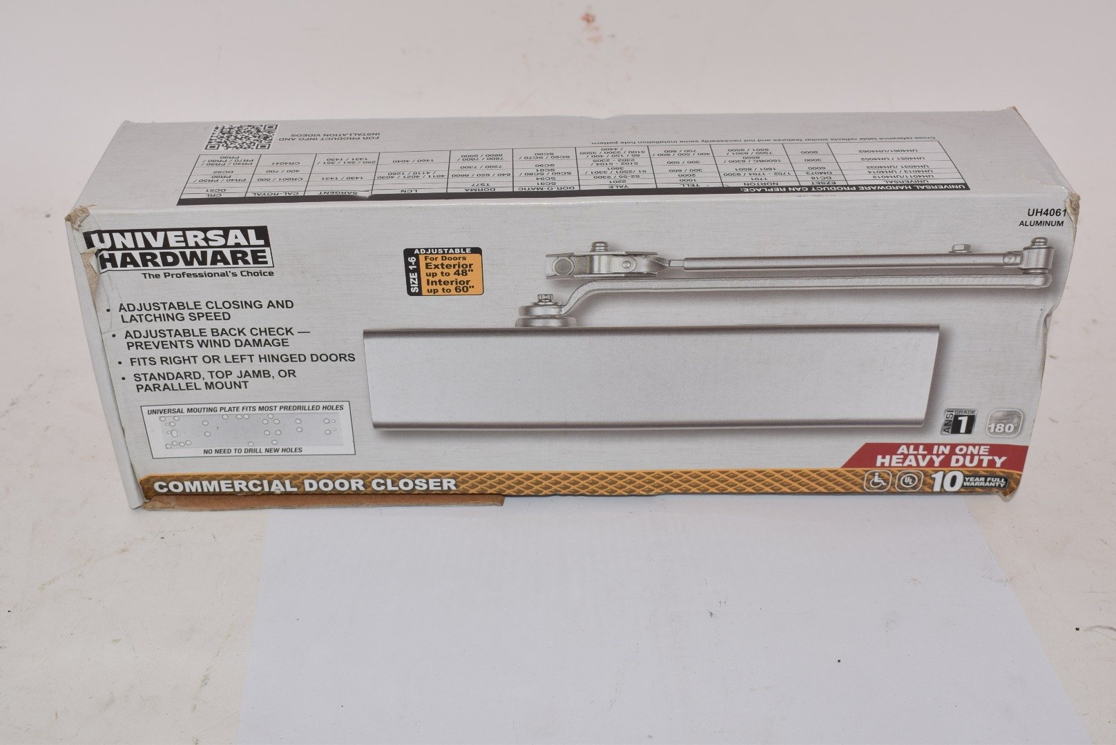 Universal Hardware Heavy-Duty All-in-One Aluminum Commercial Door Closer