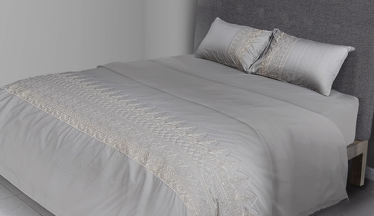 Flax Linen 4-Piece Super King Duvet Set, Triangle Hotel Collection, 400 TC Long Staple Organic Egyptian Cotton Bedding, Includes 1 Duvet Cover + 1 Fitted Sheet + 2 Pillowcases, Egg White