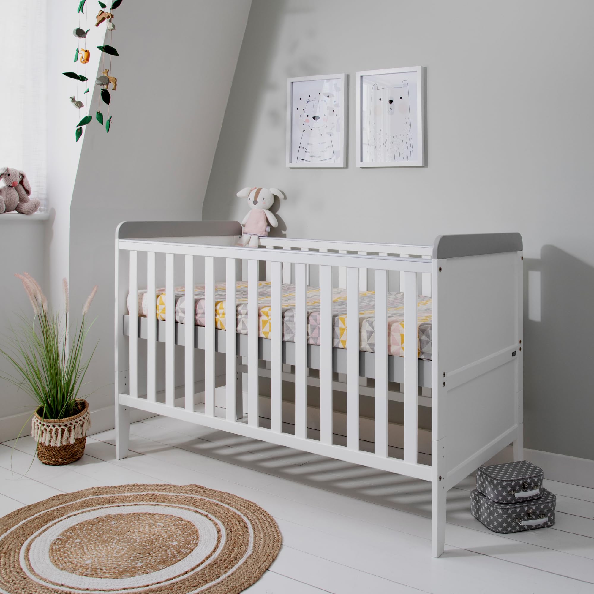 Tutti Bambini Rio 2-in-1 Baby Cot Bed with Cot Top Changer (0-6 years) 140x70 cm - Baby Crib & Toddler Bed, Baby Bed, Adjustable Base, Baby Cot, Newborn Essentials (White & Dove Grey)