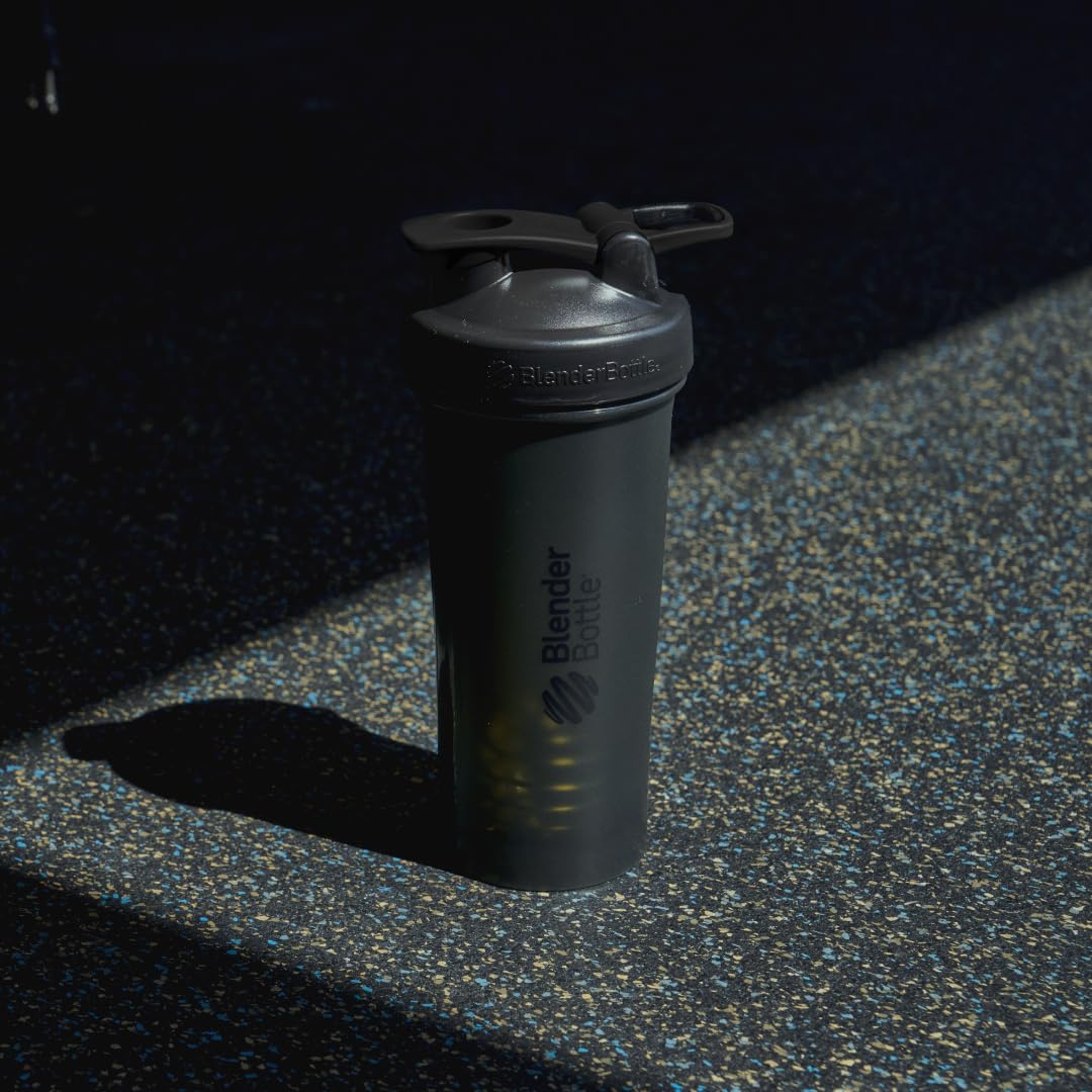 BlenderBottle Classic V2 Shaker Bottle Perfect for Protein Shakes and Pre Workout, 28-Ounce, Black, 2 Pack