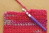 Clover 1045G Amour Crochet Hook 4.0mm Metal Multicoloured Easy Grip view 6