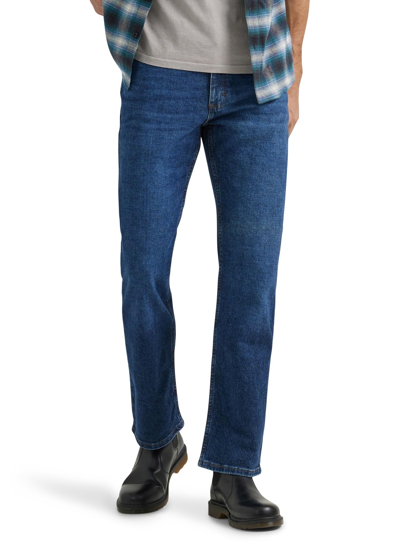 Photo 1 of Lee Men's Legendary Regular Boot Jean Infinite 33W x 32L