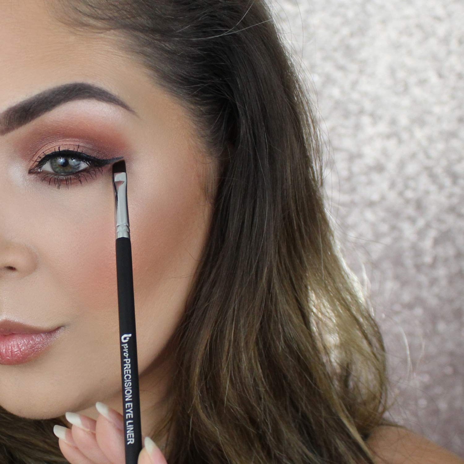 Gel Eyeliner Brush Fine Angled - pro Precision Eye Liner Eyebrow Makeup Brushes, Ultra Thin Slanted Flat Angle Bristle for Tightline, Professional Applicator for Liquid, Powder, Cream, Cake Cosmetics : Beauty