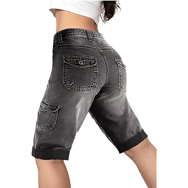 Capri Jeans Womens Signature Levi Strauss Jeans Mid Rise Womens