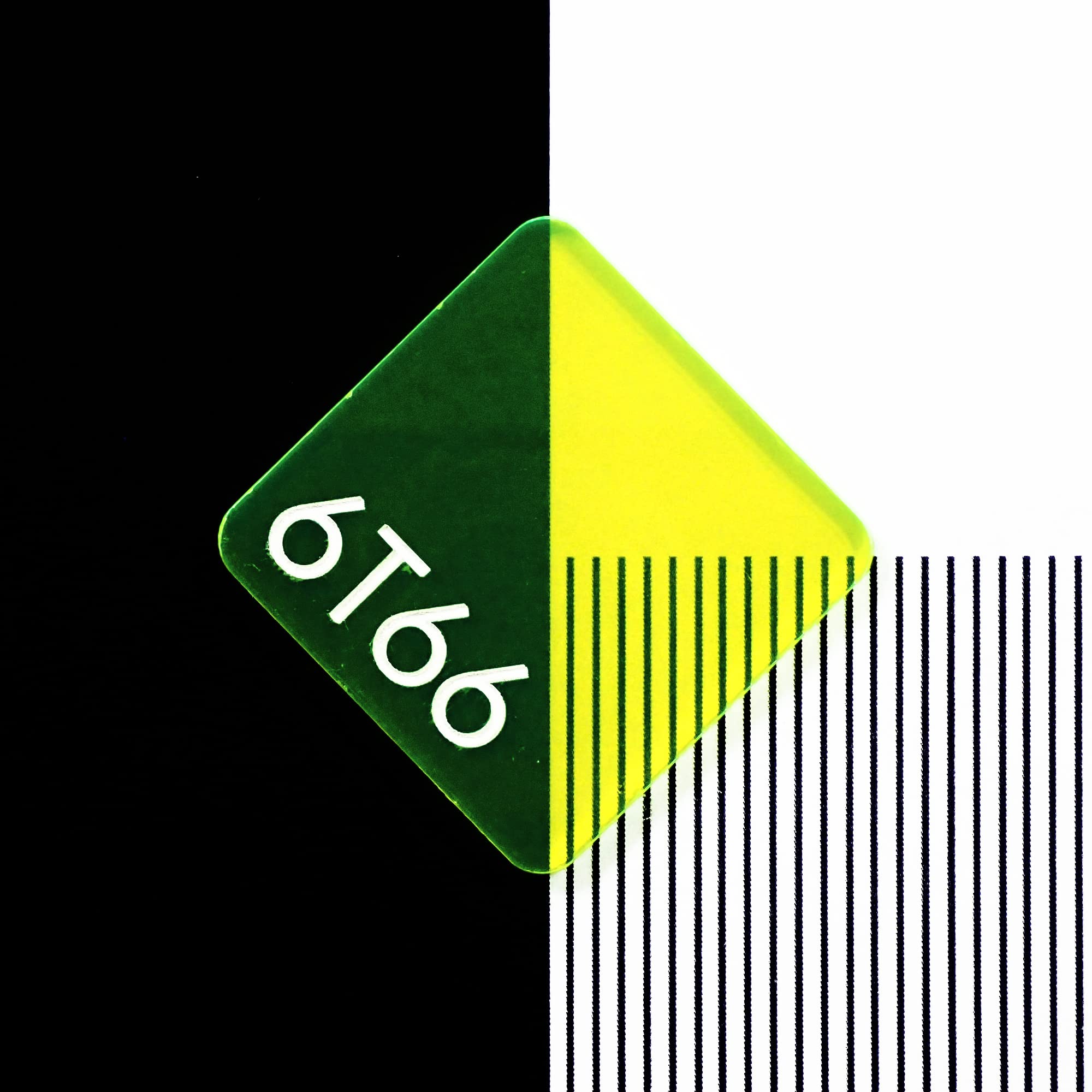 Perspex 6T66 Fluorescent Acid Green Cast Acrylic Sheet - 600x500x3mm