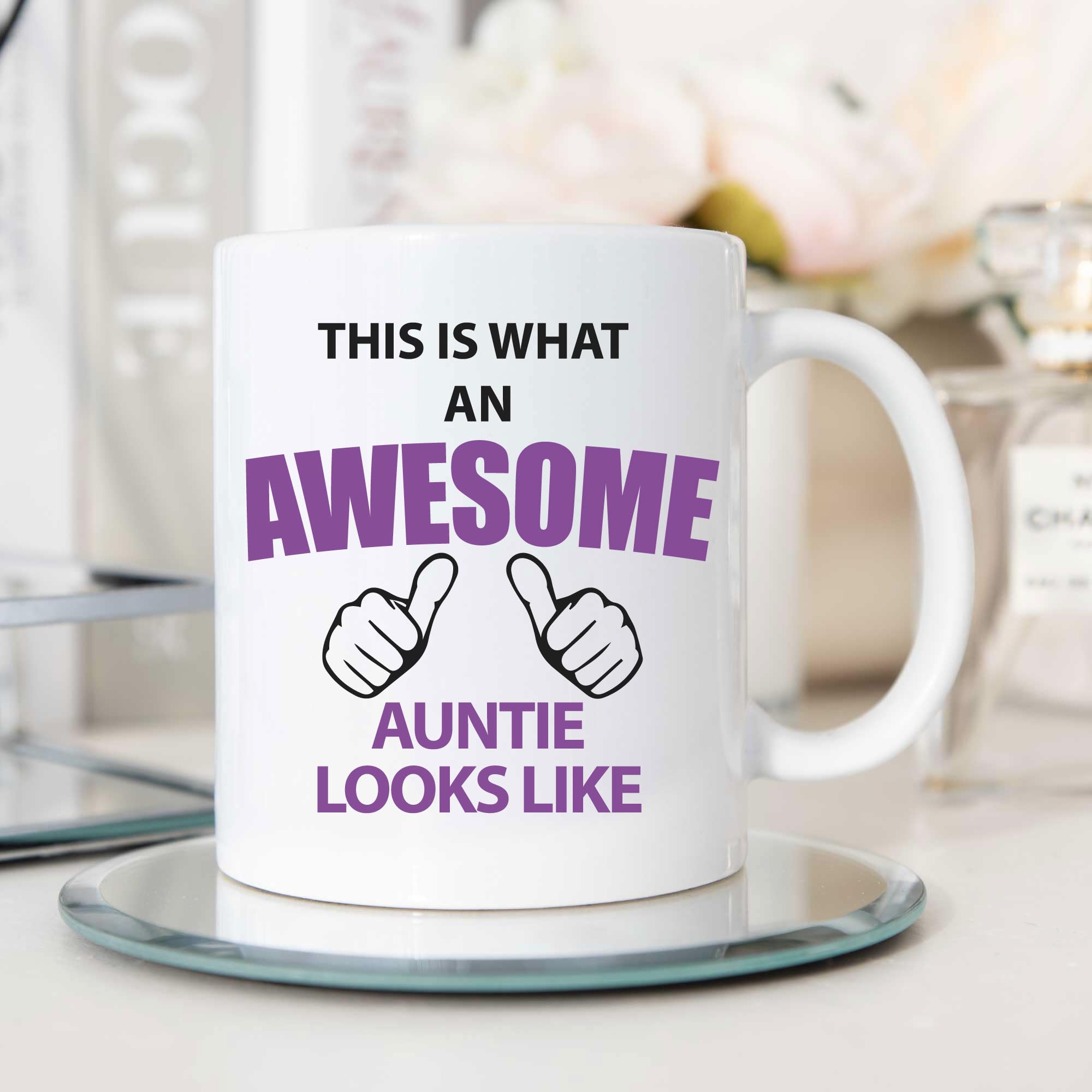 60 Second Makeover Limited This is What an Awesome Auntie Mug Parents Present Auntie Birthday Gifts New Baby Christmas for Aunts from Niece Present from Nephew