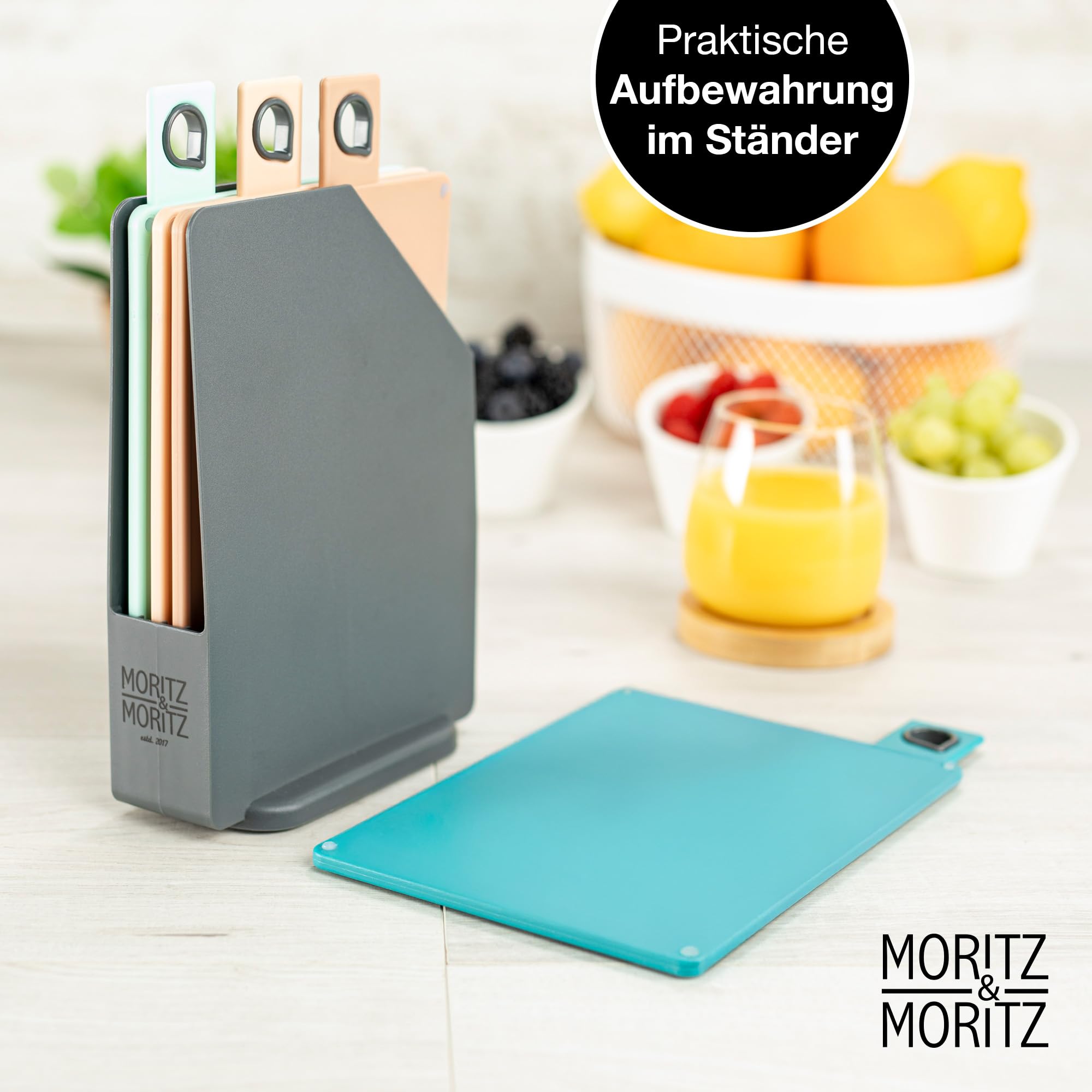 Moritz & Moritz 4x Frühstücksbrettchen mit Ständer 20,5 x 14,5 cm - Spülmaschinenfest - Schneidebrett Kunststoff Set mit Ständer - Brettchen mit Ständer - Frühstücksbrettchen Bunt - Brettchen Set 6